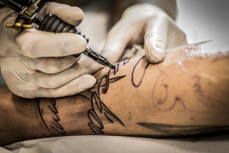 Tatuagens Proibidas: 5 desenhos que podem gerar controvérsia