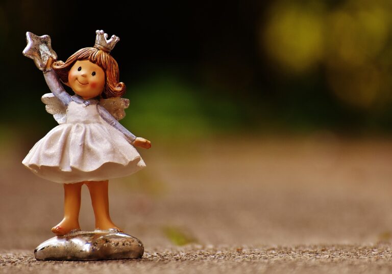 Quais são os anjos de Deus: Nomes e papéis dos seres celestiais